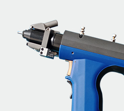 拉（lā）鉚槍采用（yòng）德國（guó）進口產品